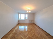 Satılır 3 otaqlı 75 m2 köhnə tikili 4 mkr