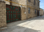 Satılır 6 otaqlı 2.5 m2 həyət evi Binəqədi