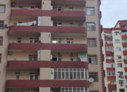 Satılır 1 otaqlı 60 m2 yeni tikili İnşaatçılar m.