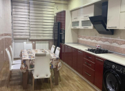 İcarəyə verilir 4 otaqlı 200 m2 yeni tikili 6-cı parallel