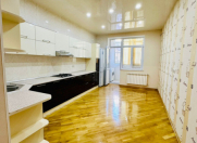 Satılır 3 otaqlı 165 m2 yeni tikili Ayna Sultanova heykəli