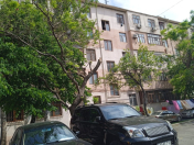 Satılır 3 otaqlı 65 m2 köhnə tikili 5 mkr