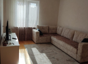 Satılır 4 otaqlı 100 m2 köhnə tikili Əhmədli m.