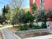 Satılır 3 otaqlı 90 m2 köhnə tikili 8 km
