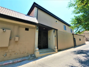 Satılır 8 otaqlı 300 m2 həyət evi Bayıl