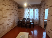 İcarəyə verilir 2 otaqlı 50 m2 köhnə tikili İnşaatçılar m.