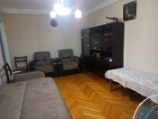 İcarəyə verilir 2 otaqlı 55 m2 köhnə tikili 28 May m.