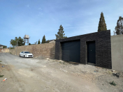 Satılır 4 otaqlı 260 m2 həyət evi Şüvəlan