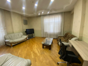 İcarəyə verilir 2 otaqlı 75 m2 yeni tikili Nizami m.