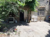 Satılır 4 otaqlı 78 m2 həyət evi Bakıxanov