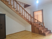 Satılır 5 otaqlı 260 m2 bağ evi Novxanı