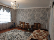 Satılır 3 otaqlı 60 m2 köhnə tikili Sahil m.