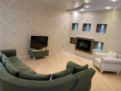 İcarəyə verilir 3 otaqlı 150 m2 yeni tikili 28 May m.