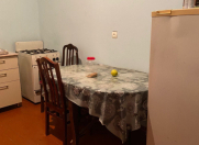 İcarəyə verilir 1 otaqlı 35 m2 həyət evi İnşaatçılar m.