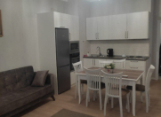 İcarəyə verilir 2 otaqlı 100 m2 yeni tikili Sahil m.