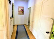 Satılır 2 otaqlı 57 m2 köhnə tikili Sahil m.