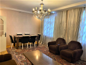 Satılır 5 otaqlı 110 m2 köhnə tikili 8 mkr