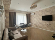 İcarəyə verilir 3 otaqlı 145 m2 yeni tikili Ağ şəhər