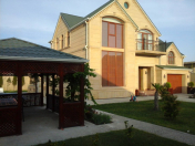 İcarəyə verilir 6 otaqlı 450 m2 bağ evi Mərdəkan