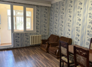 İcarəyə verilir 3 otaqlı 80 m2 köhnə tikili Nəsimi r.