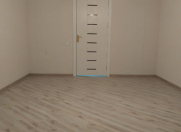 Satılır 4 otaqlı 70 m2 köhnə tikili Elmlər Akademiyası m.