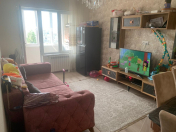 Satılır 2 otaqlı 40 m2 köhnə tikili Bakıxanov