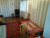 İcarəyə verilir 2 otaqlı 42 m2 köhnə tikili 8 km