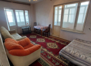 Satılır 1 otaqlı 50 m2 köhnə tikili Həzi Aslanov m.