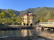 Satılır 8 otaqlı 650 m2 bağ evi Qəbələ