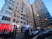 Satılır 3 otaqlı 80 m2 yeni tikili Memar Əcəmi m.