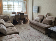 Satılır 4 otaqlı 98 m2 köhnə tikili Heydər Əliyev Mərkəzi