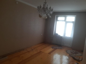 İcarəyə verilir 2 otaqlı 50 m2 köhnə tikili Həzi Aslanov m.