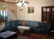 Satılır 5 otaqlı 130 m2 köhnə tikili Ağ şəhər