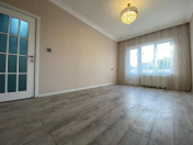 Satılır 2 otaqlı 60 m2 köhnə tikili 8 km