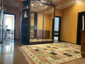 Satılır 3 otaqlı 125 m2 yeni tikili Nəriman Nərimanov m.