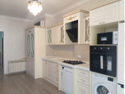 İcarəyə verilir 2 otaqlı 60 m2 yeni tikili Gənclik m.