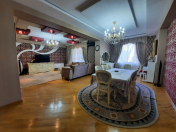 Satılır 5 otaqlı 220 m2 yeni tikili Nəriman Nərimanov m.