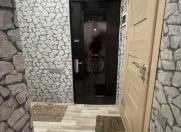 Satılır 2 otaqlı 65 m2 köhnə tikili 9 mkr