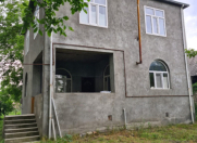 Satılır 5 otaqlı 120 m2 həyət evi Qəbələ