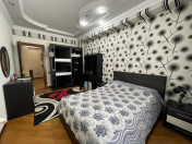 Satılır 5 otaqlı 240 m2 yeni tikili Qara Qarayev m.