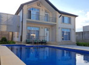 İcarəyə verilir 6 otaqlı 250 m2 bağ evi Şüvəlan