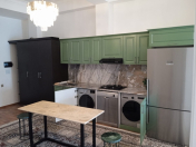 Satılır 2 otaqlı 76 m2 yeni tikili 28 May m.