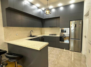 Satılır 2 otaqlı 68 m2 yeni tikili Gənclik m.