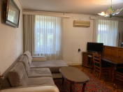 Satılır 3 otaqlı 70 m2 köhnə tikili 1 mkr