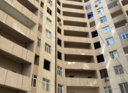 Satılır 4 otaqlı 213 m2 yeni tikili Atatürk parkı