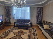 Satılır 3 otaqlı 148 m2 yeni tikili 8 mkr