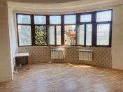 Satılır 2 otaqlı 110 m2 yeni tikili Xırdalan