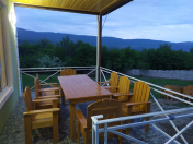 İcarəyə verilir 4 otaqlı 90 m2 bağ evi Quba