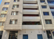 Satılır 3 otaqlı 130 m2 yeni tikili Elmlər Akademiyası m.