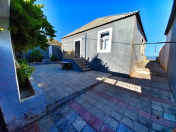 Satılır 4 otaqlı 3 m2 həyət evi Aygun City